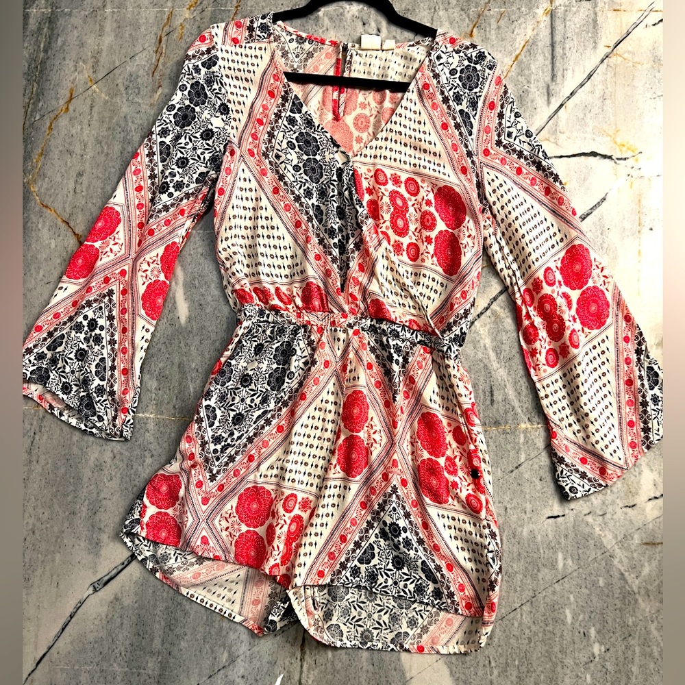 Roxy women’s long sleeve short jumpsuit